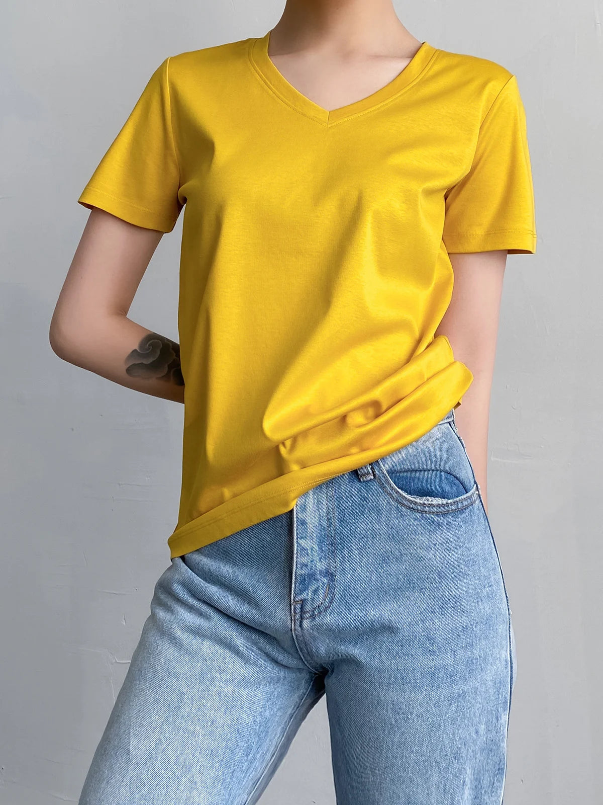 Soft Mulberry Silk Cotton T-Shirt for Women – Loose Fit, Round Neck, Short Sleeve, High-Quality Summer Top