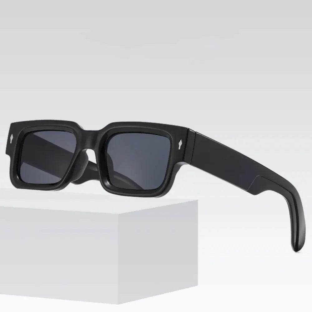 Retro Square Sunglasses For Women With UV400 Protection