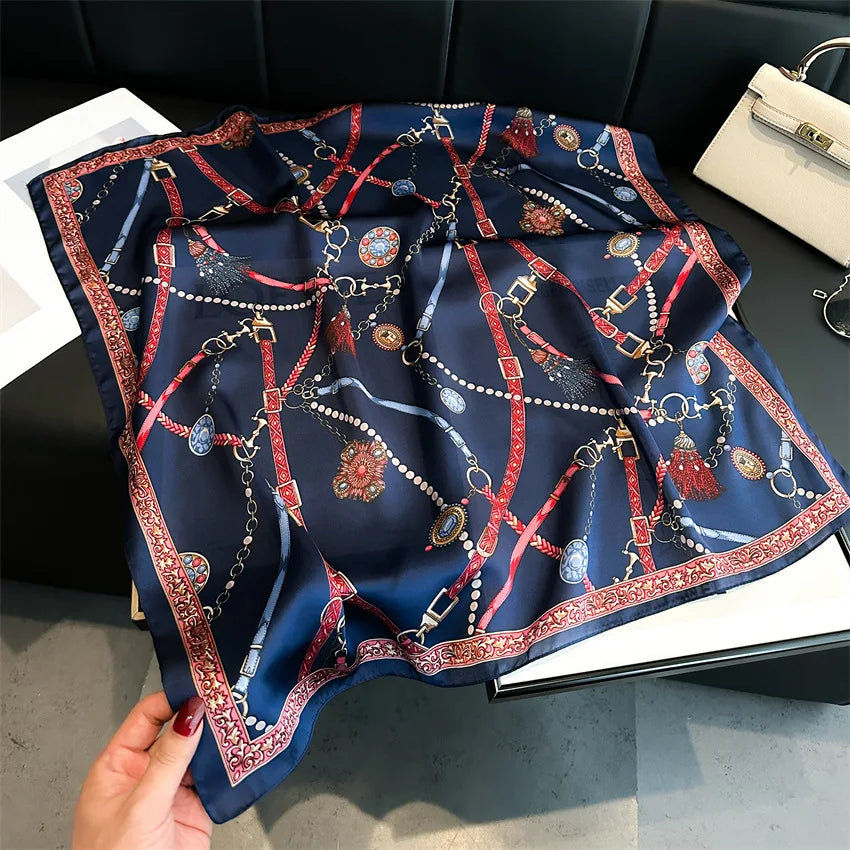 Elegant Luxury Chain Print Silk Scarf For Fashionable Sun Protection