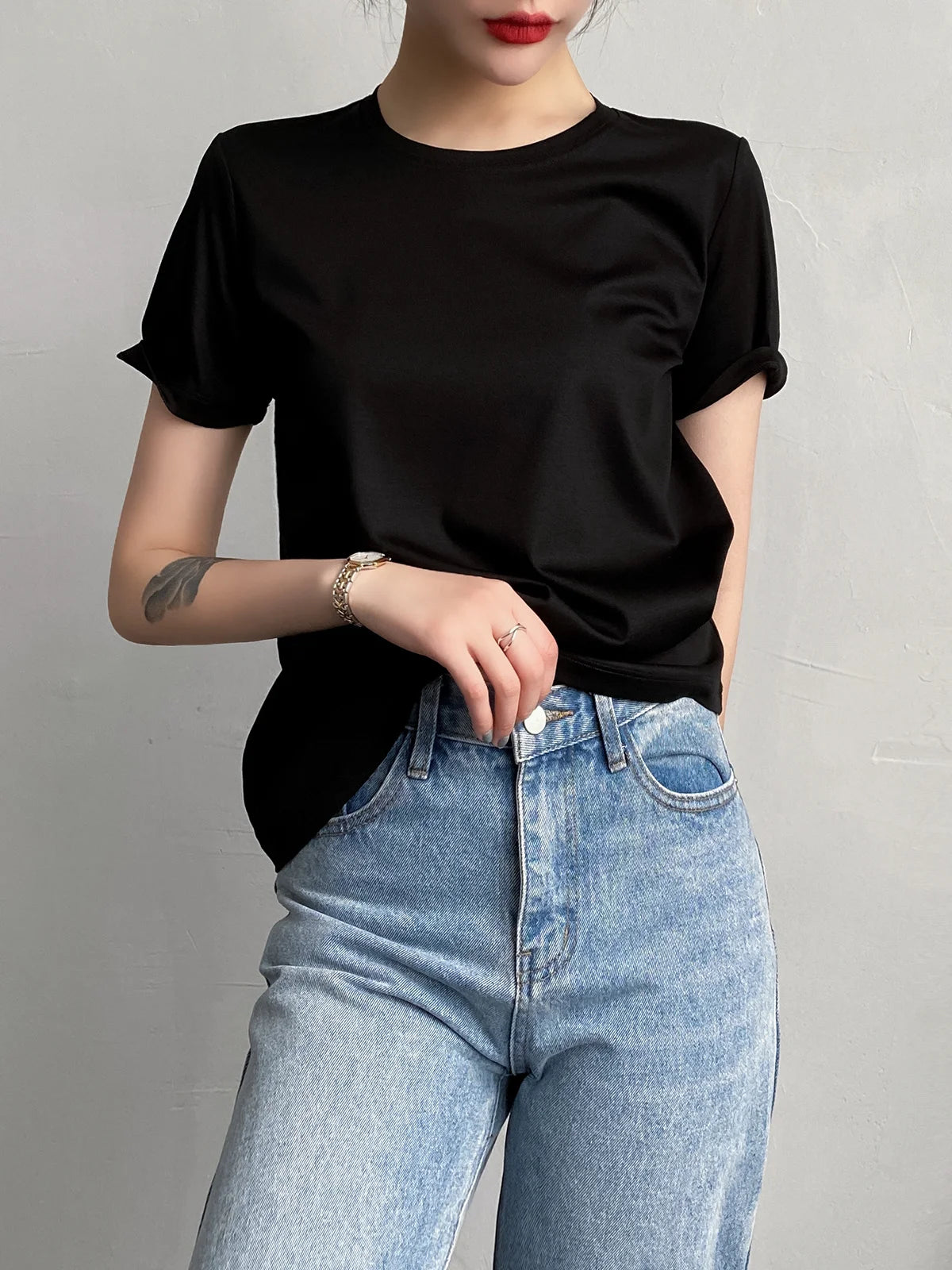 Soft Mulberry Silk Cotton T-Shirt for Women – Loose Fit, Round Neck, Short Sleeve, High-Quality Summer Top