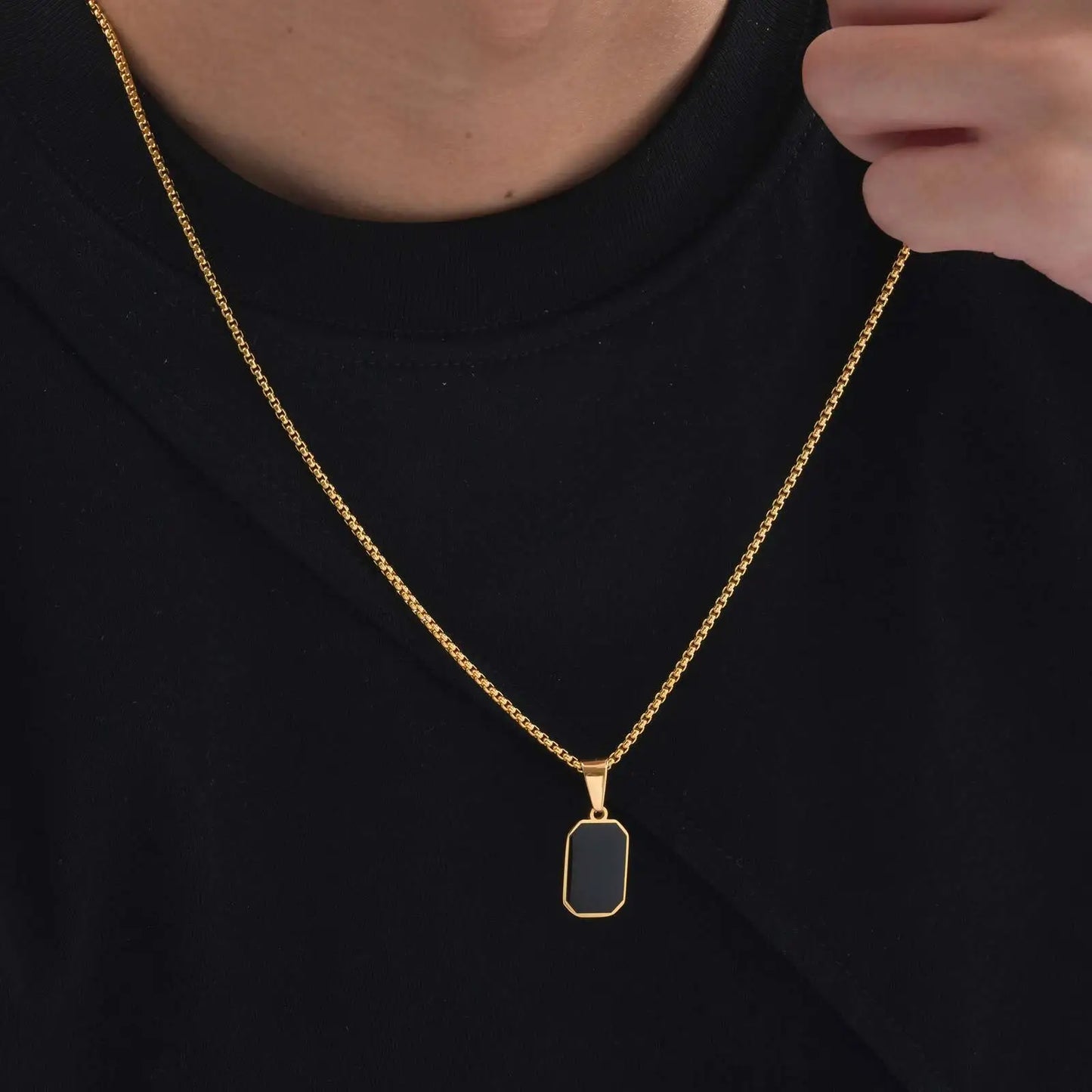 Waterproof Casual Black Enamel Necklaces for Men