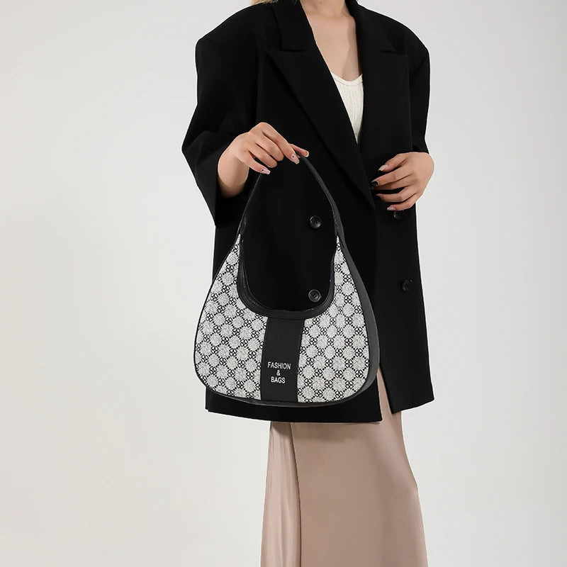 Vintage Letter Design Crossbody Shoulder Bag for Women – Stylish Messenger Handbag, High-Quality Hobo Purse