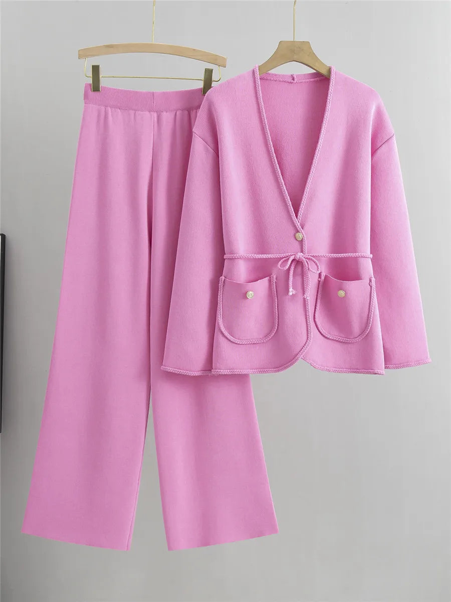 Women's Elegant Knitted 2-Piece Set – V-Neck Belted Cardigan and High-Waisted Sweatpants for Spring & Fall