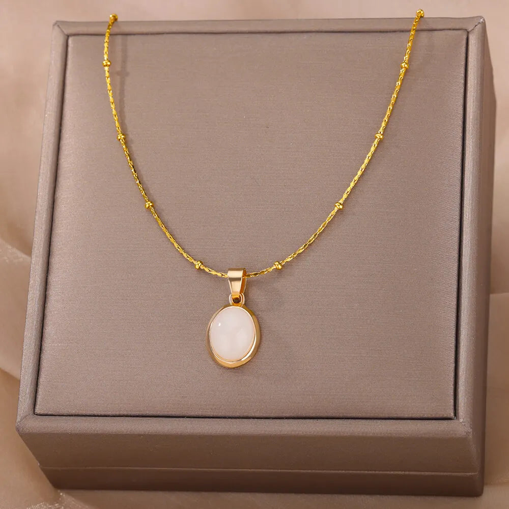 Stunning Elegant Fashion Stone Opal Oval Necklace for Women
