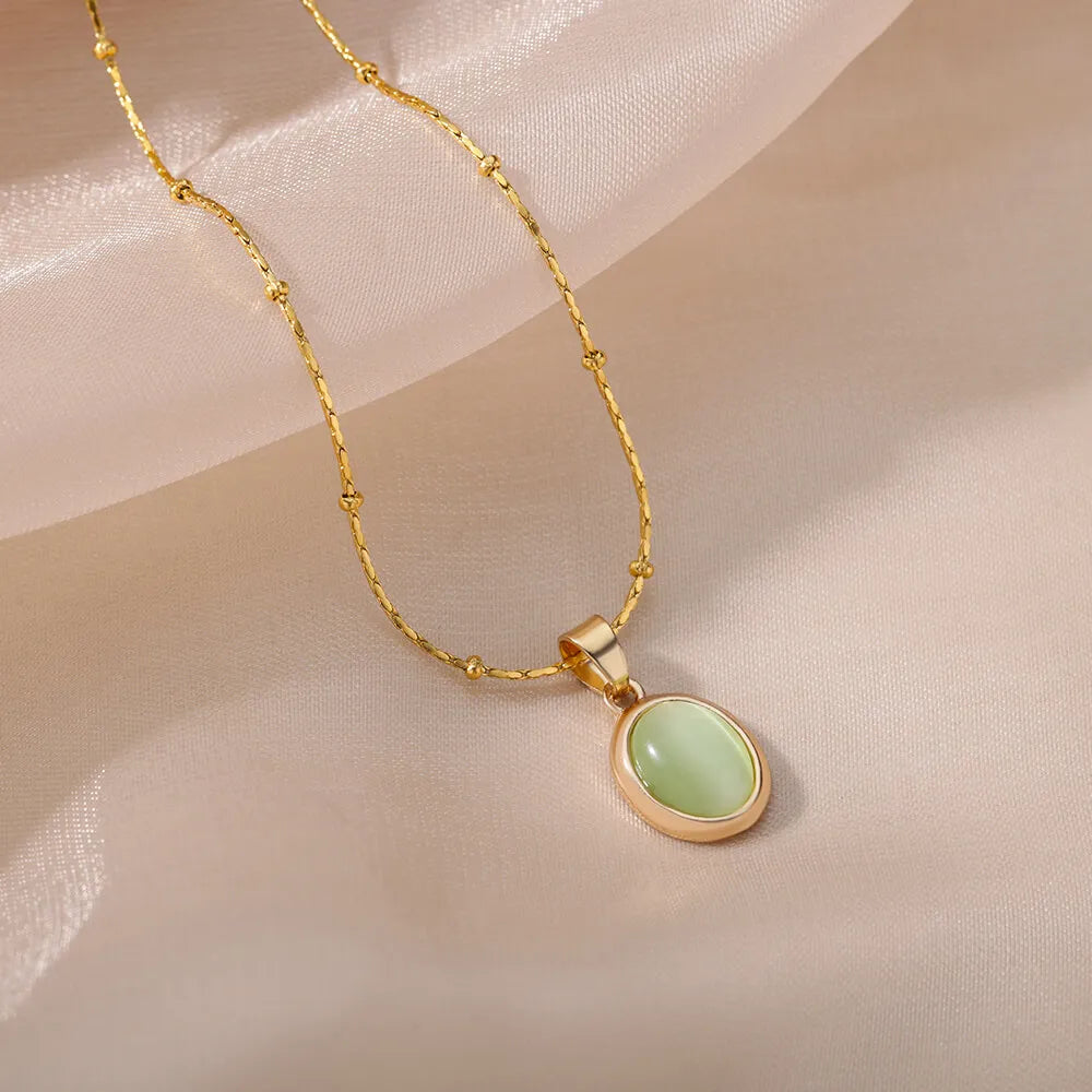 Stunning Elegant Fashion Stone Opal Oval Necklace for Women