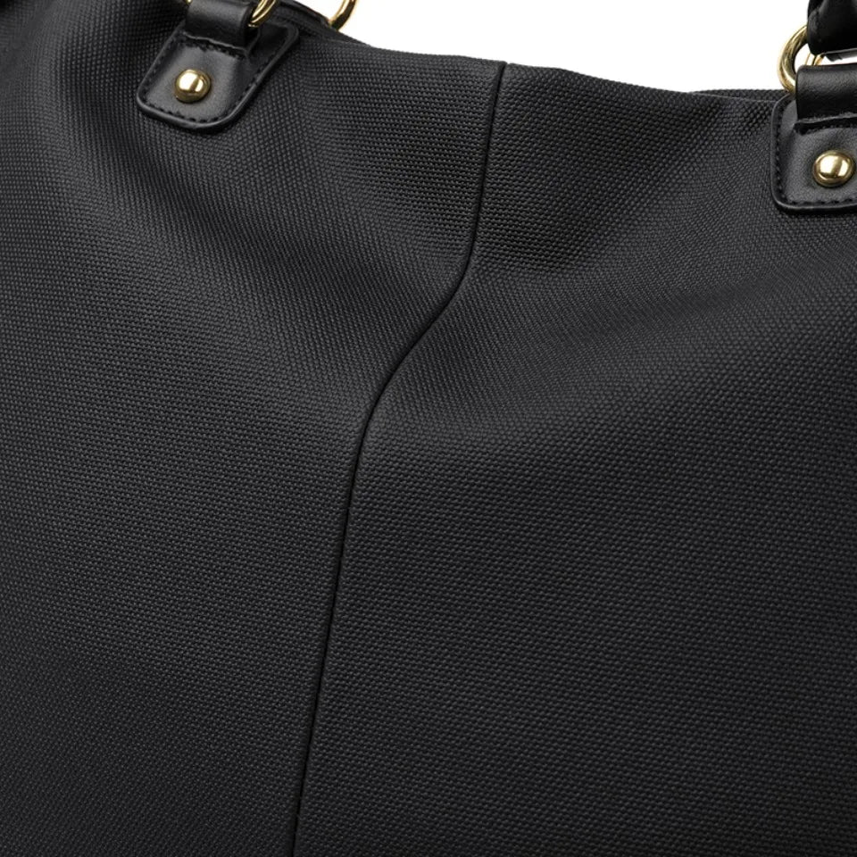 Fashionable Large-Capacity Tote Bag for Women – Stylish Shoulder Crossbody Handbag with Chain Detail