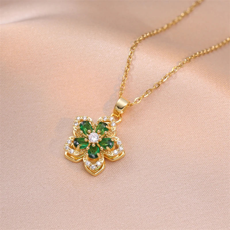 Radiant Shiny Zircon Romantic Flower Necklace for Elegant Occasions