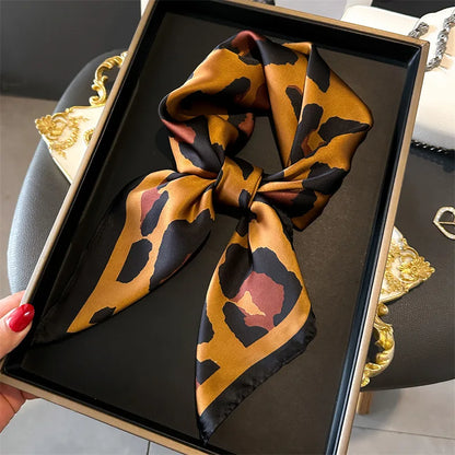 Elegant Luxury Chain Print Silk Scarf For Fashionable Sun Protection