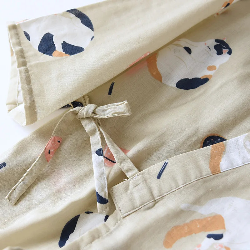 New Japanese-Style Kimono Couple Pajamas with Cute Kittens