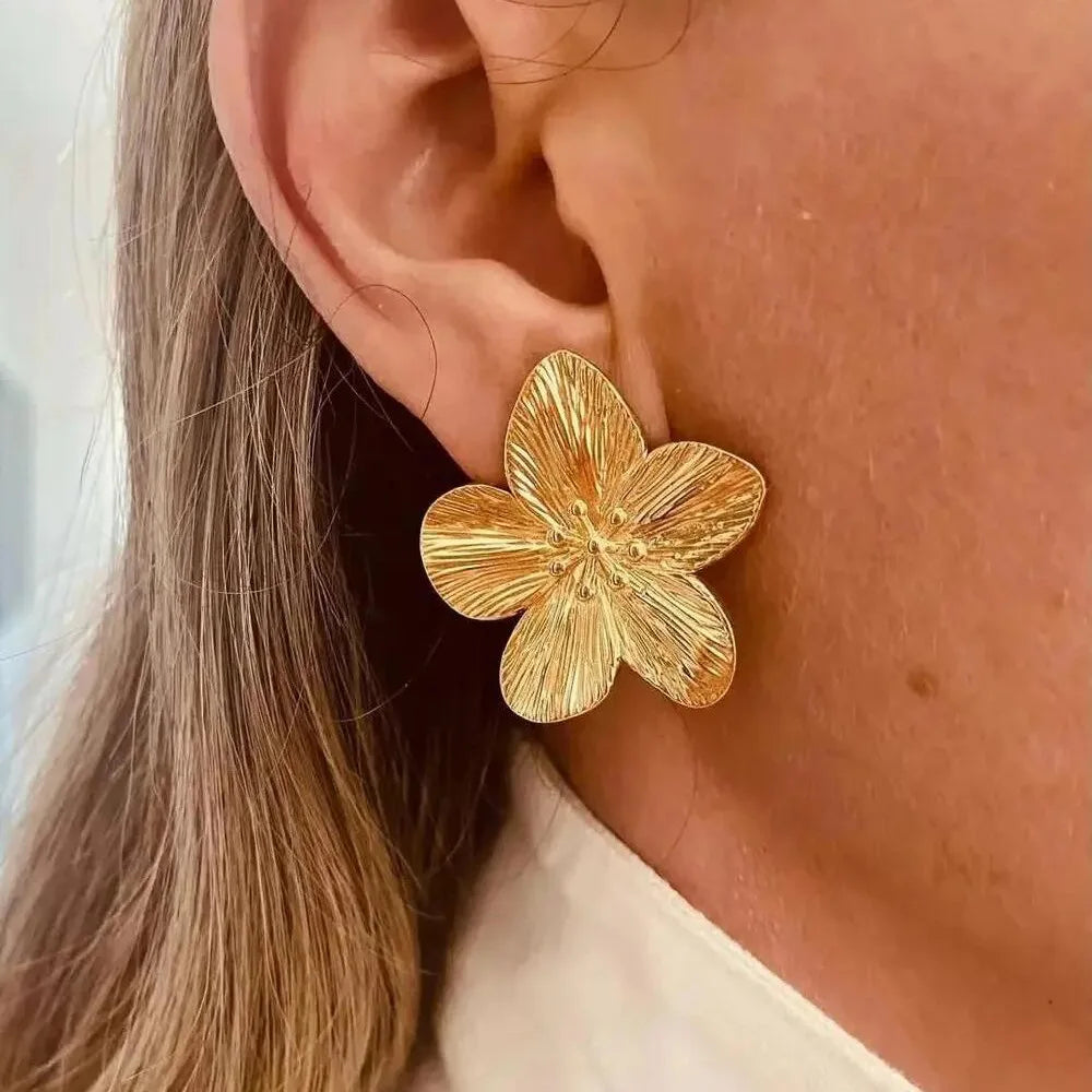 Stunning Trendy 2PC Stainless Steel Flower Earrings for Festivals