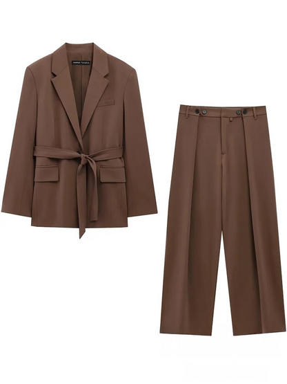 TRAFZA Chic Women Suit for Effortless Office Elegance